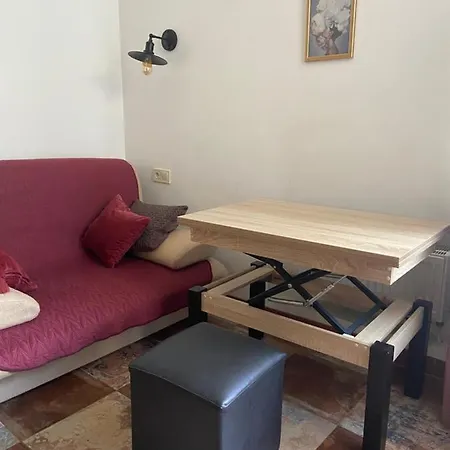 атмосферная в центре одессы Apartment Odesa